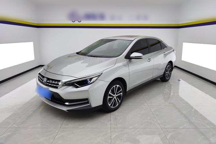 Used Venucia D60 2019 100 000 Honor 1.6L XL CVT Chenku Edition China VI Standard
