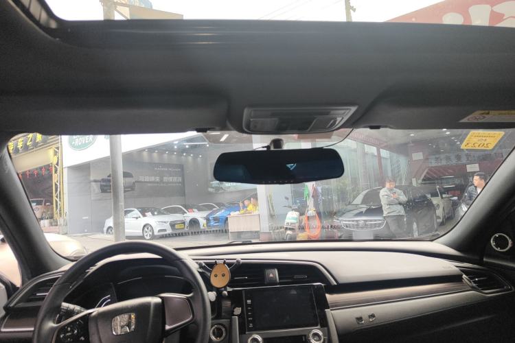 Used Honda Civic 2021 HATCHBACK 220TURBO CVT Dynamic Control
