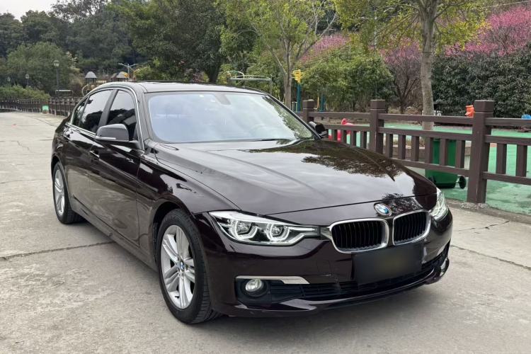 Used BMW 3 Series 2016 320Li Ambition Model

