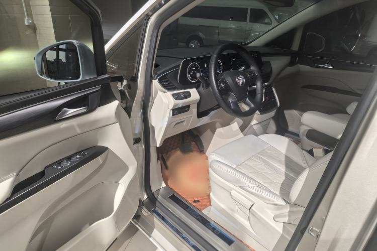 Used Buick GL8 2022 ES Landtrek 653T Comfort Edition
