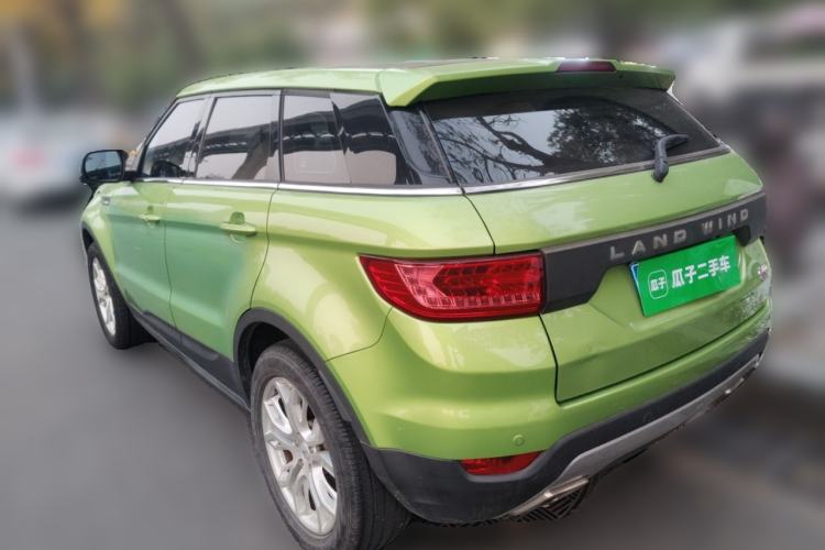 Used Land X7 2015 2.0T Panoramic Prestige Edition
