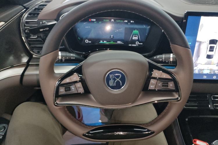 Used BYD Han 2023 EV Champion Edition 605KM Front-Drive Premium Model
