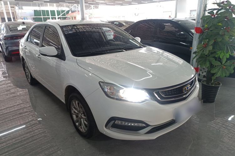 Used Geely Auto Vision 2019 Upgraded Model 1.5L Manual Luxury Version China VI Standard

