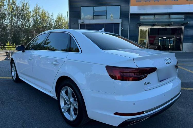 Used Audi A4L 2019 35 TFSI Ambition China VI
