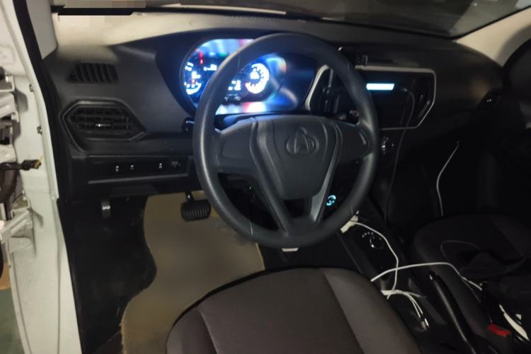 Used Chana Ruixing EM80 2025 Cargo Version Standard 2-Seater 300 km Side-Hinged Doors
