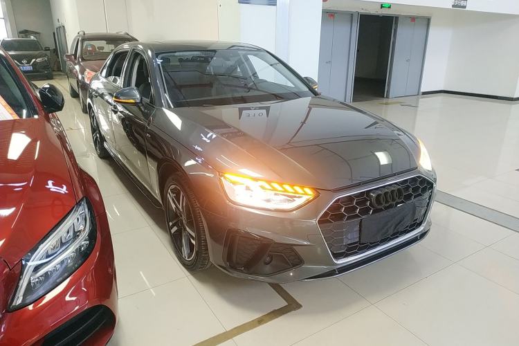 Used Audi A4L 2022 40 TFSI Fashion Dynamic Model
