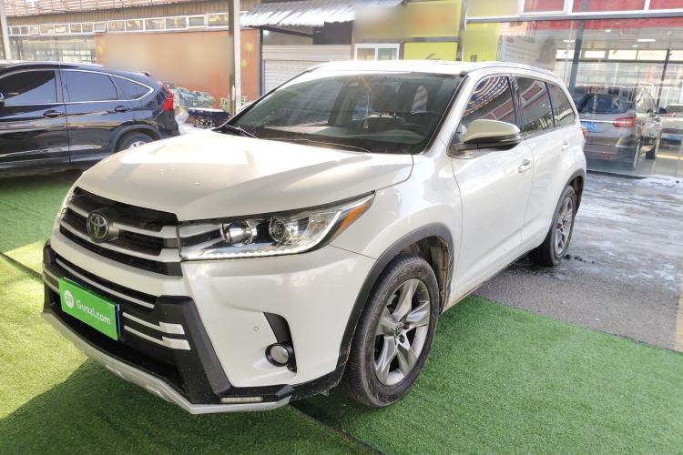 Used Toyota Highlander 2018 2.0T Two-Wheel-Drive Luxury Edition 7 Seats Emission Standard China V
