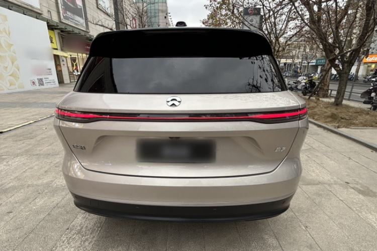 Used Nio ES8 2023 75 kWh Executive Edition
