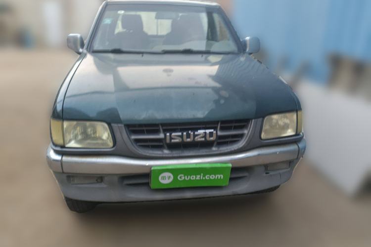 Used Isuzu Pickup 2009 2.5L 4x4 Base-Model Pickup Truck 4ZE3-MPI
