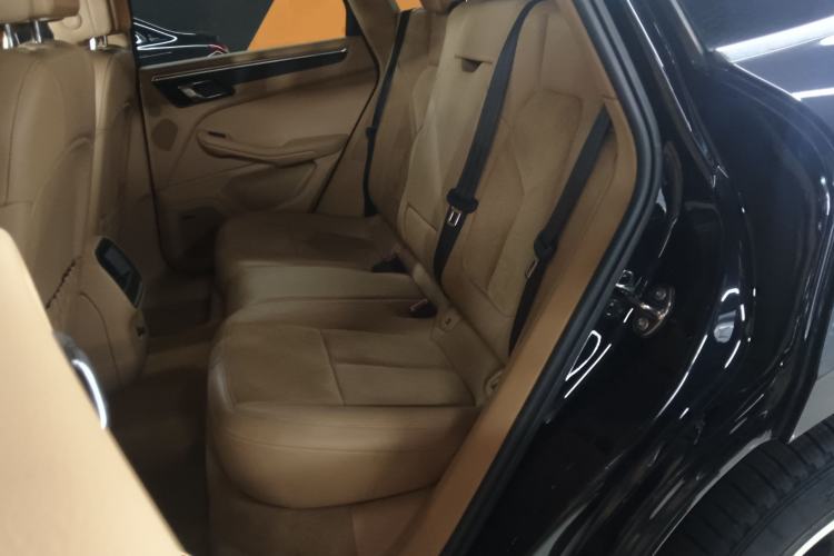 Used Porsche Macan 2014 Macan 2.0T
