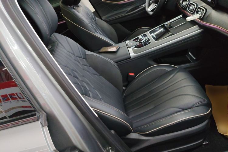 Used Chery Tiggo 9 2023 2.0T Dual-Clutch Two-Wheel Drive Luxury Edition 5 Seats