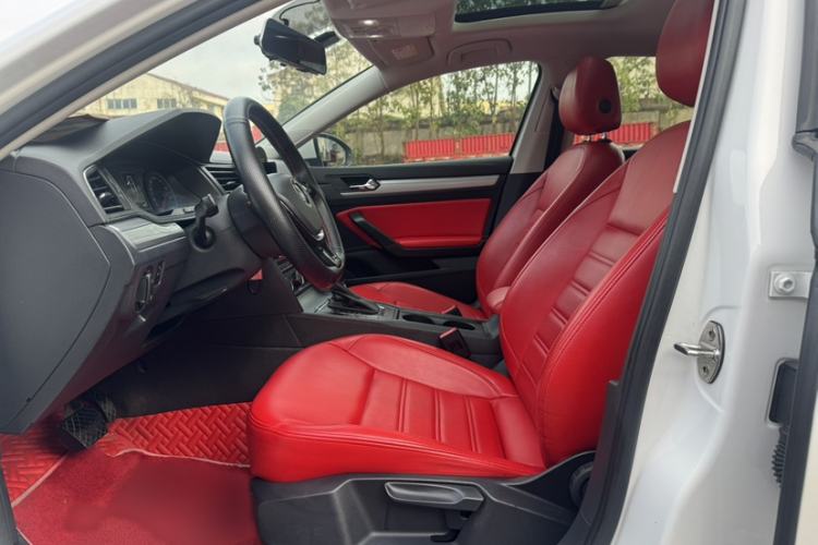 Used Volkswagen Lamando 2019 230TSI DSG Vision Edition China VI Standard