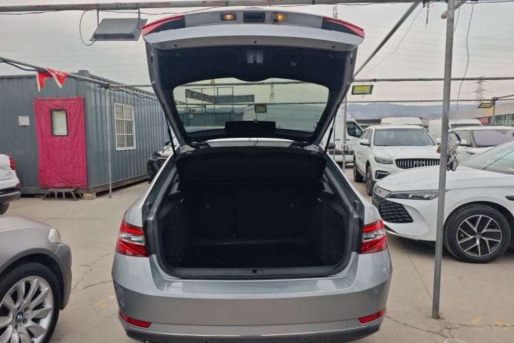 Used Skoda Superb 2016 TSI330 DSG Innovation Edition