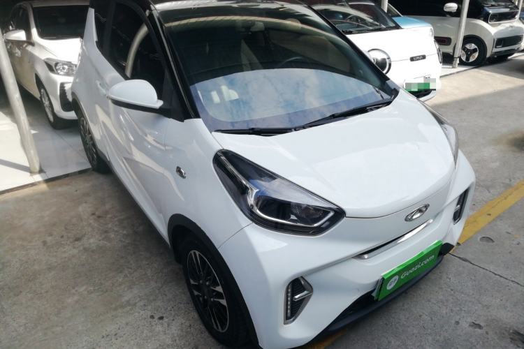 Used Chery Little Ant 2022 Restyled Version Sweet Pink Edition Half-Sugar Version 30.6 kWh 30 kW 301 km
