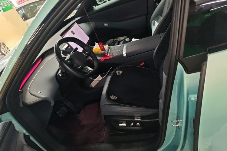 Used  YU7 2025 Ultra-Long Range Rear-Wheel Drive Version
