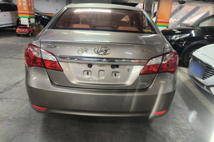 Used Hyundai Celesta 2015 1.6L Automatic Comfort Model
