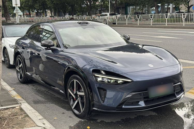 Used  YU7 2025 Ultra-Long Range High-Performance All-Wheel-Drive Max Edition
