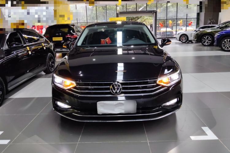 Used Volkswagen Magotan 2020 330TSI DSG Leading Model
