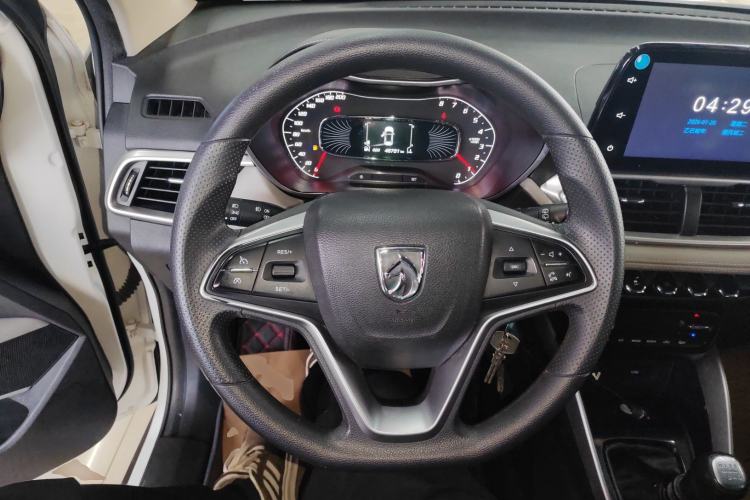 Used Baojun 510 2017 1.5L Manual Fashion Edition
