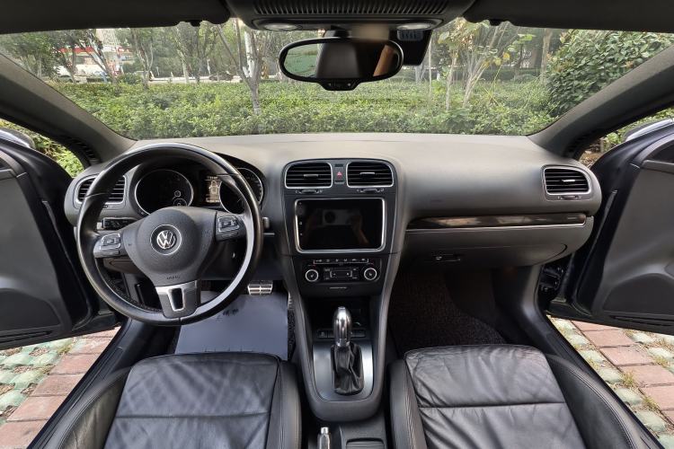 Used Volkswagen Golf 2012 1.4TSI Luxury Convertible Edition
