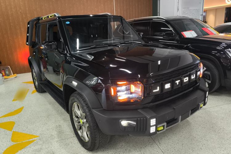 Used JETOUR Traveler 2023 2.0T All-Wheel Drive Conquer PRO
