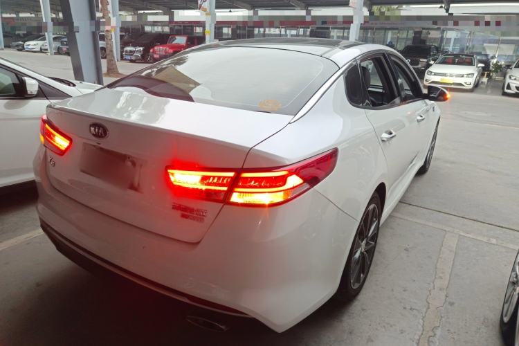 Used Kia K5 2016 2.0L Automatic LUX