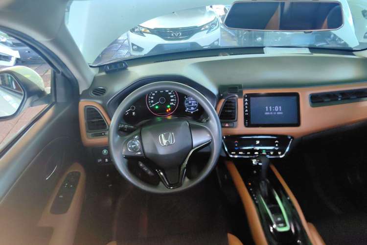 Used Honda Vezel 2019 220 TURBO CVT Luxury Edition China VI
