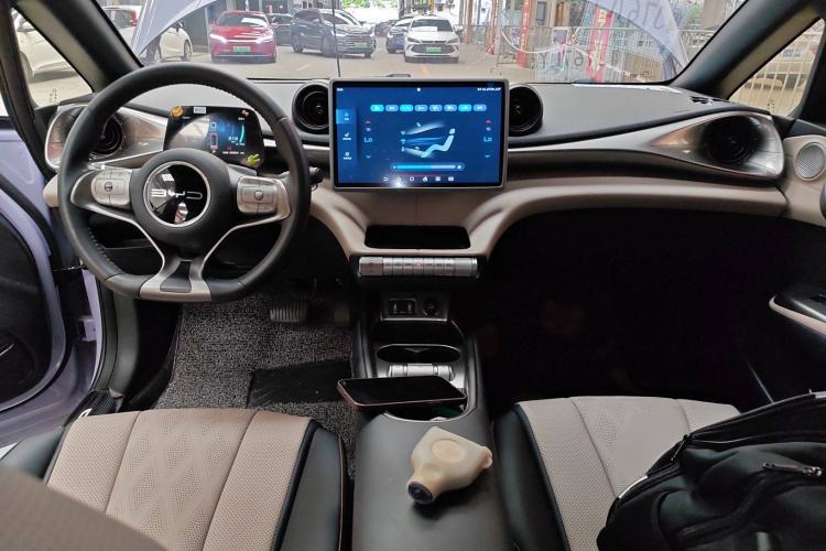 Used BYD Dolphin 2023 420 km Fashion Edition