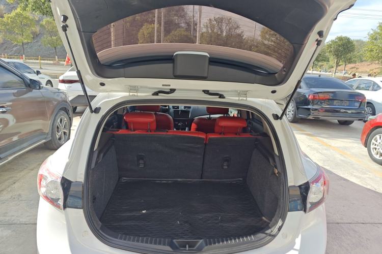 Used Mazda Mazda 3 2015 Hatchback 2.0L Automatic Sport Model
