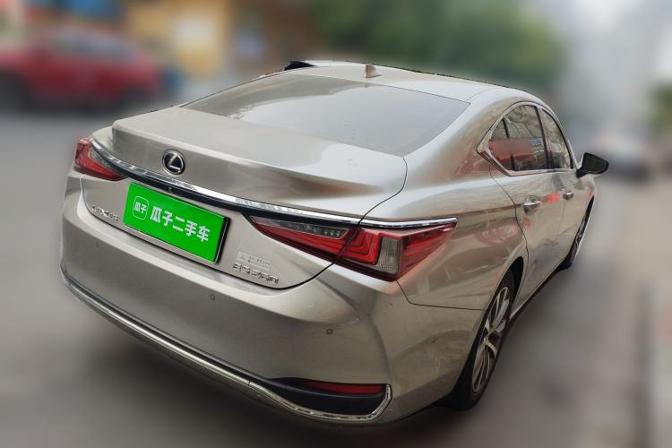 Used Lexus ES 2018 260 Excellence Edition China V Standard