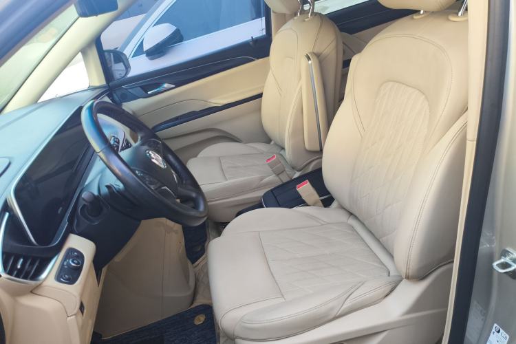 Used Buick GL8 2022 ES Land Cruiser 653T Luxury Model
