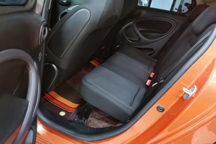 Used  forfour 2018 1.0L 52 kW Dynamic Edition
