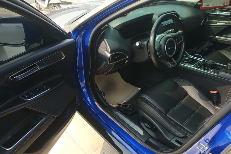 Used Jaguar XEL 2019 2.0T 200 PS Deluxe Edition
