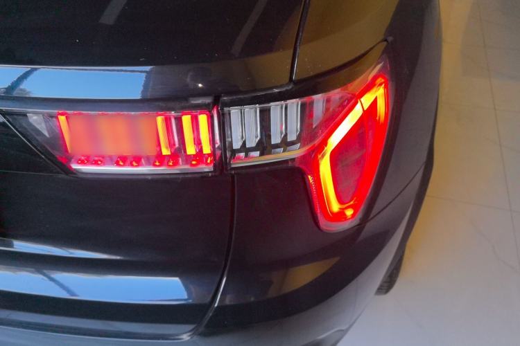 Used Lynk & Co 01 2017 2.0T Two-Wheel Drive Pro Edition
