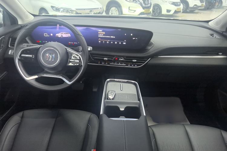 Used Buick LaCrosse 2023 Restyled 25T Cross-Country Edition
