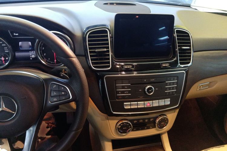 Used Mercedes-Benz GLE 2016 GLE 320 4MATIC Dynamic Edition
