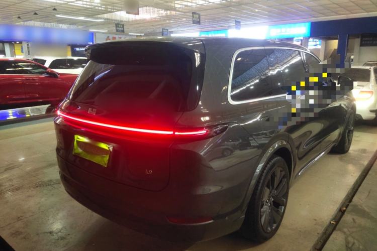 Used Li Auto L9 2022 Max model
