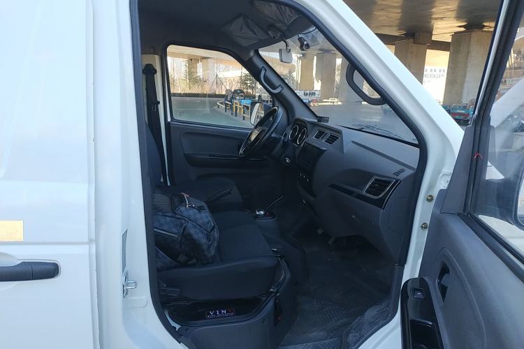 Used  Shuailing 2023 Standard Range with 41.64 kWh Lishen Power
