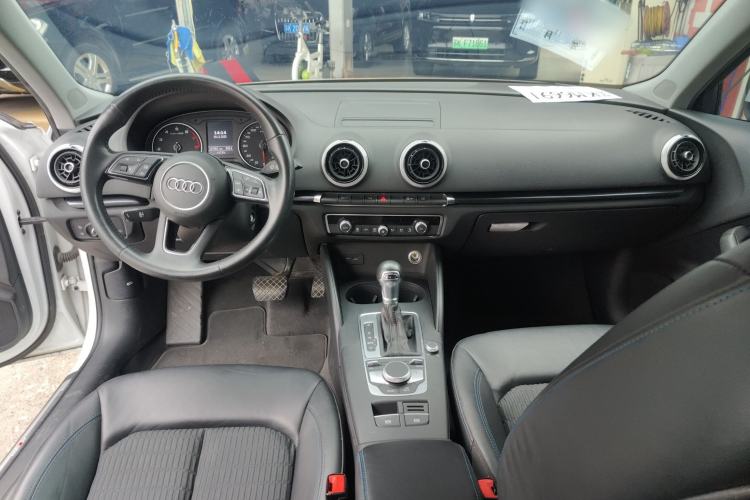 Used Audi A3 2020 Sportback 35 TFSI Fashion Edition China VI Emission Standard
