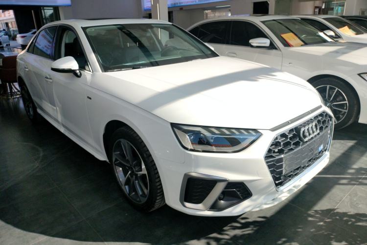 Used Audi A4L 2024 40 TFSI Fashion Dynamic Model
