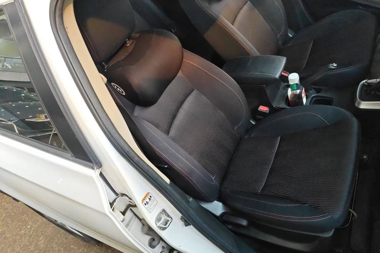 Used Suzuki S-Cross 2014 1.6L CVT Two-Wheel Drive Entry Model
