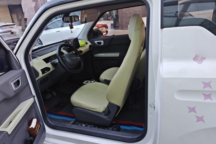 Used Geely Galaxy Panda 2023 Panda Mini New Year Edition Treasure Bear
