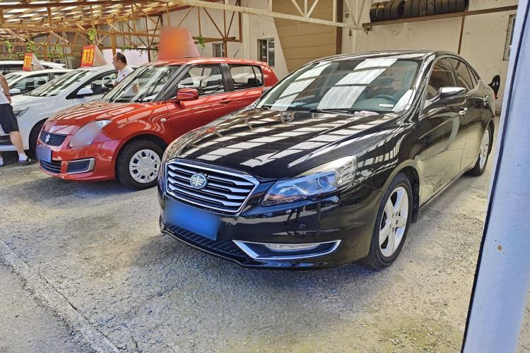 Used Bestune B70 2014 2.0L Manual Luxury Version
