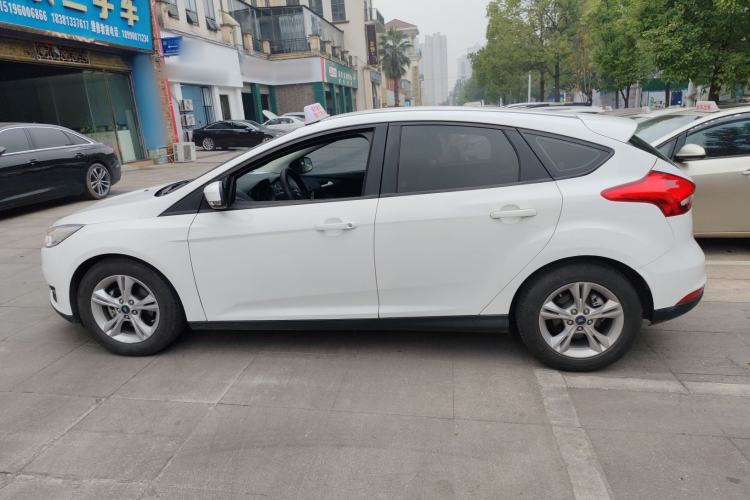 Used Ford Focus 2017 Hatchback 1.6L Automatic Comfort Plus SmartDrive Edition