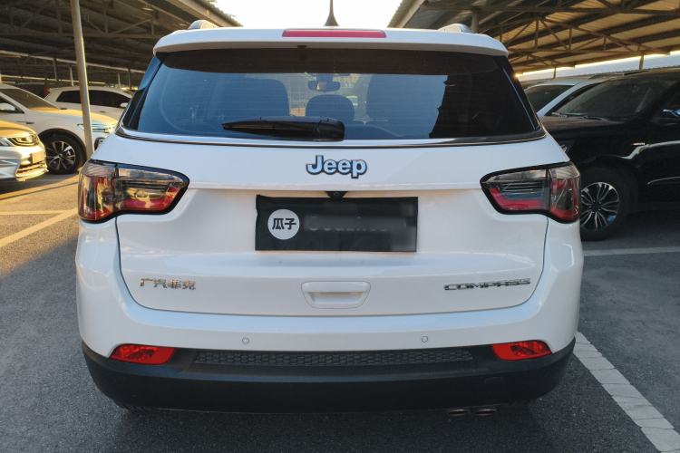 Used  Compass 2019 220T Automatic Family Edition
