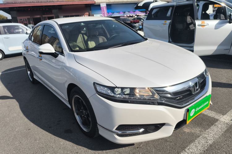 Used Honda Spirior 2015 2.0L Luxury Edition
