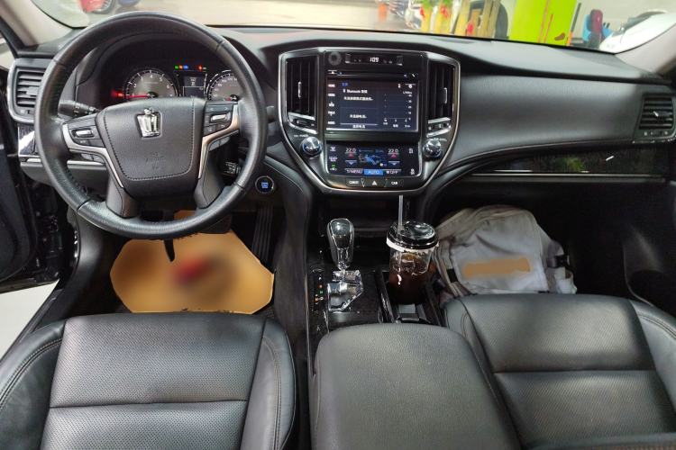 Used Toyota Crown 2018 2.0T Fashion Edition