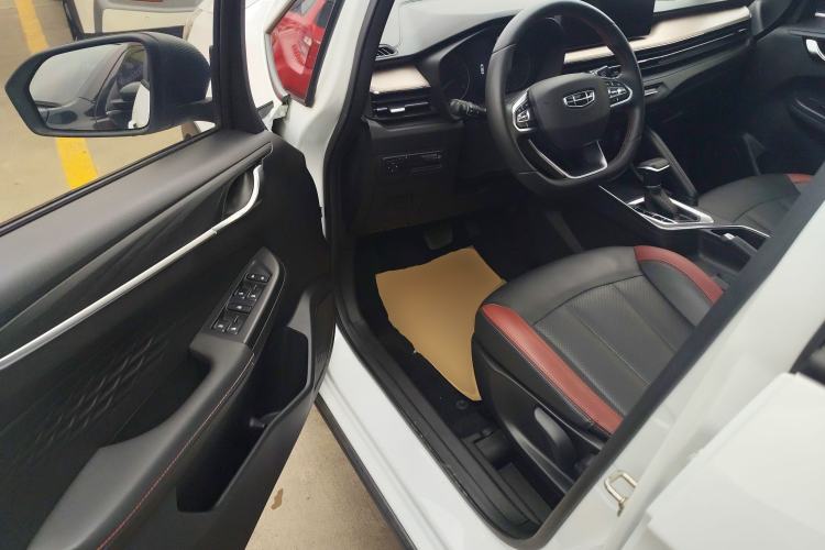 Used Geely Auto Vision X3 2021 PRO 1.5L CVT Deluxe Model
