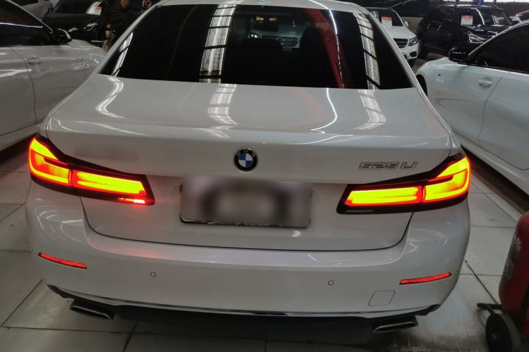 Used BMW 5 Series 2022 Restyled 525Li Luxury Package