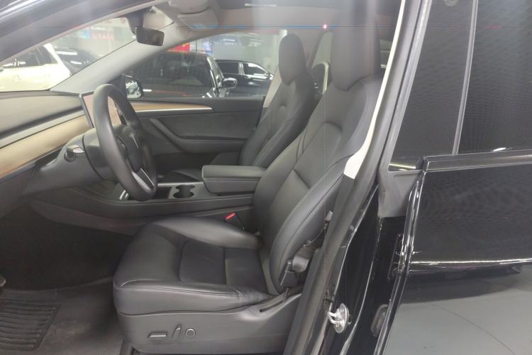 Used Tesla Model Y 2021 Standard Range Rear-Wheel Drive Version